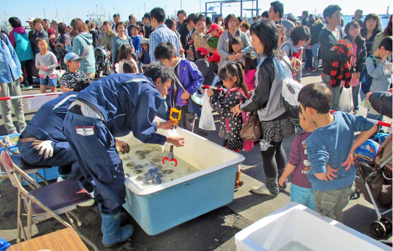苫小牧ほっき祭りの様子